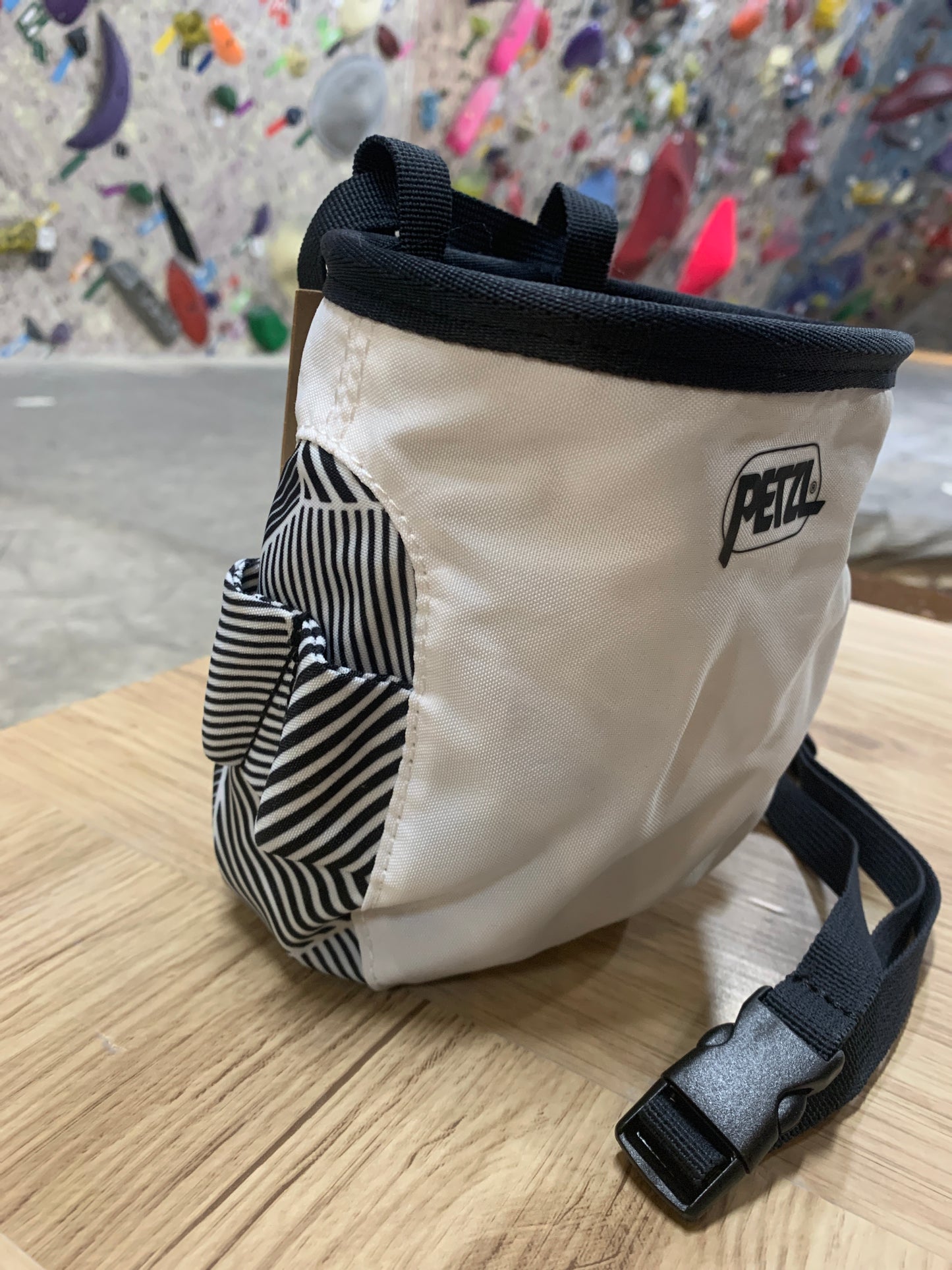 【Petzl】サカ (ホワイトダズル)