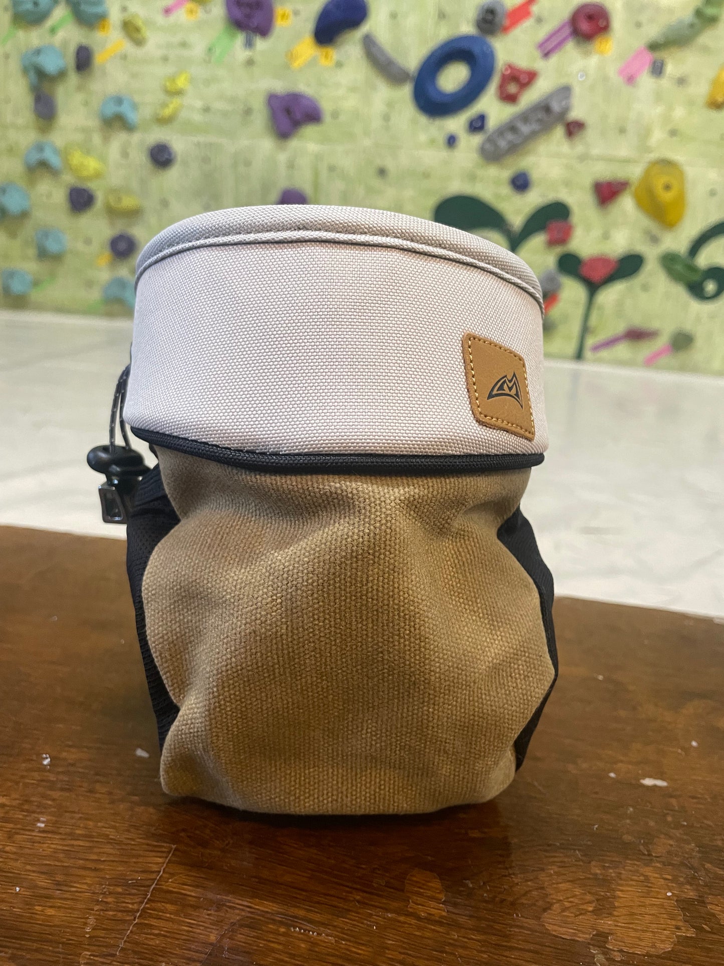 【MAD ROCK】BOLT CHALK BAG(ボルトチョークバッグ)