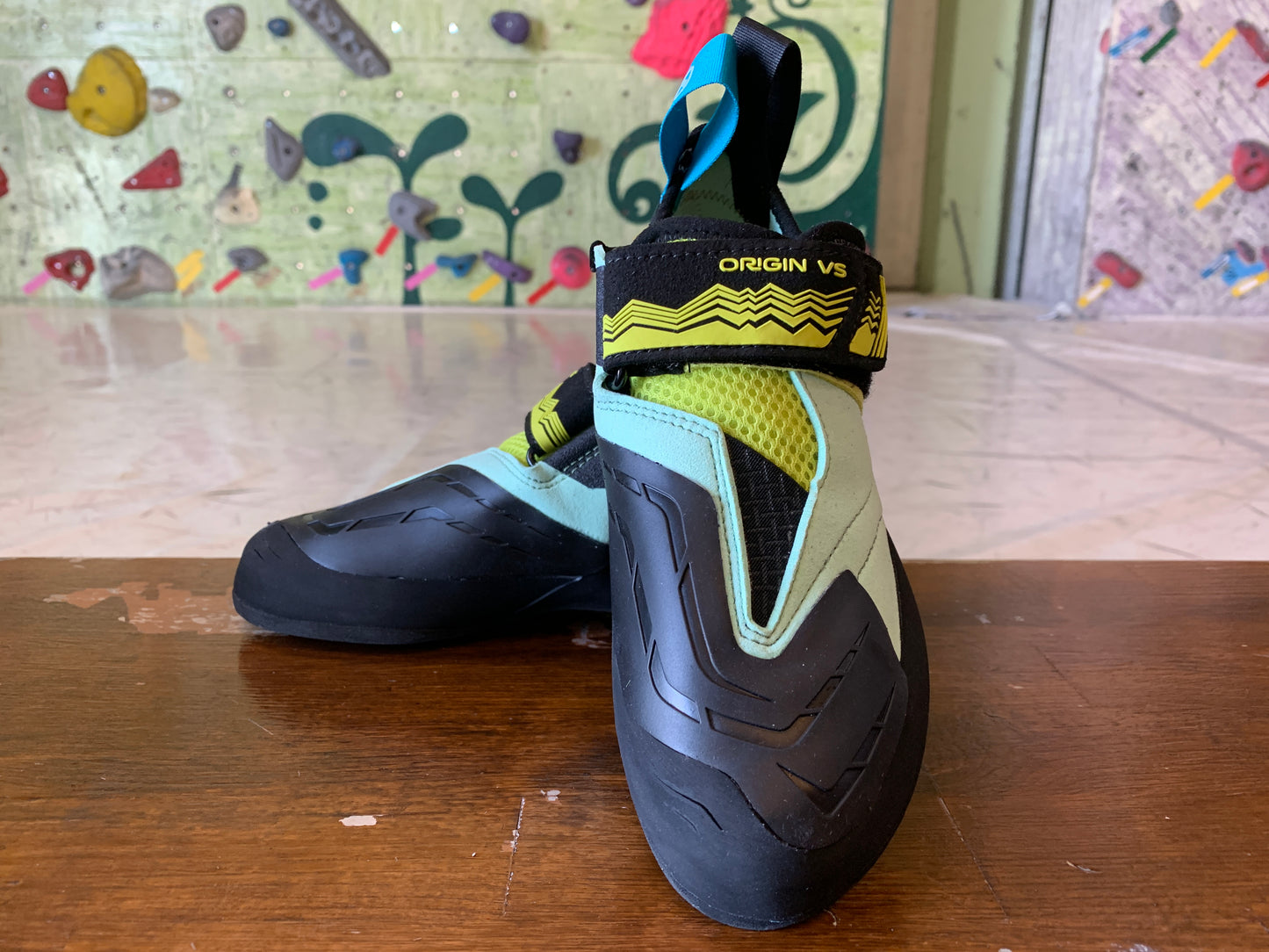 【SCARPA】オリジン VS WMN