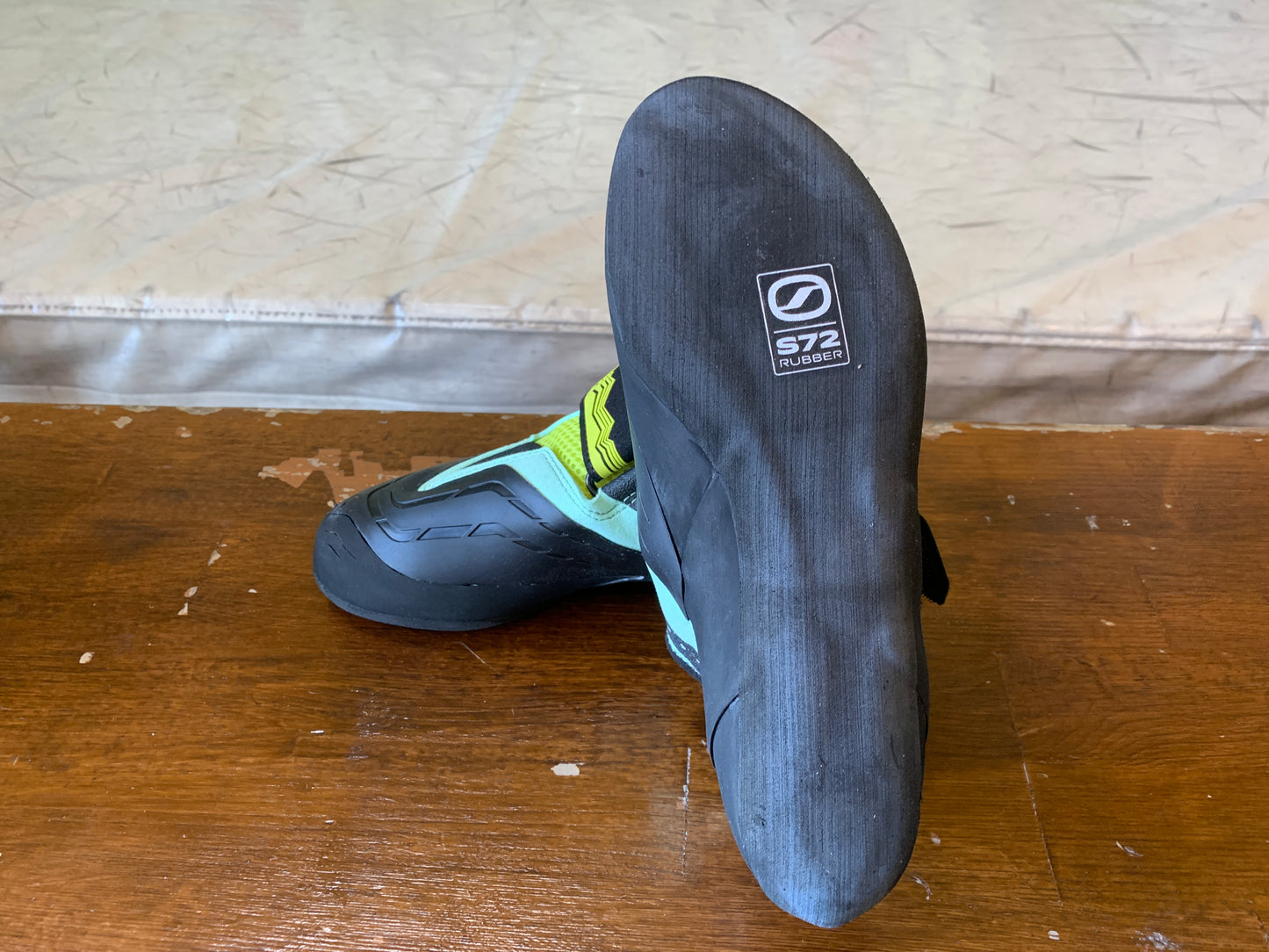 【SCARPA】オリジン VS WMN