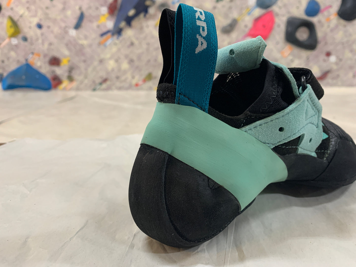 【SCARPA】インスティンクトVS WMN