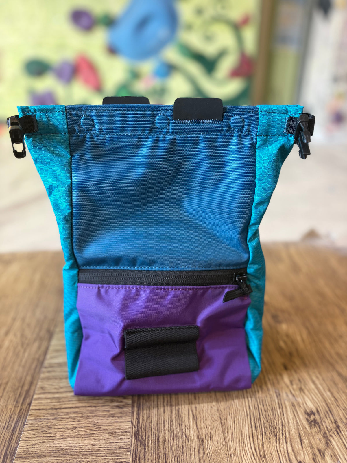 [Black Diamond] Mondo Chalk Pod [Repo Blue]