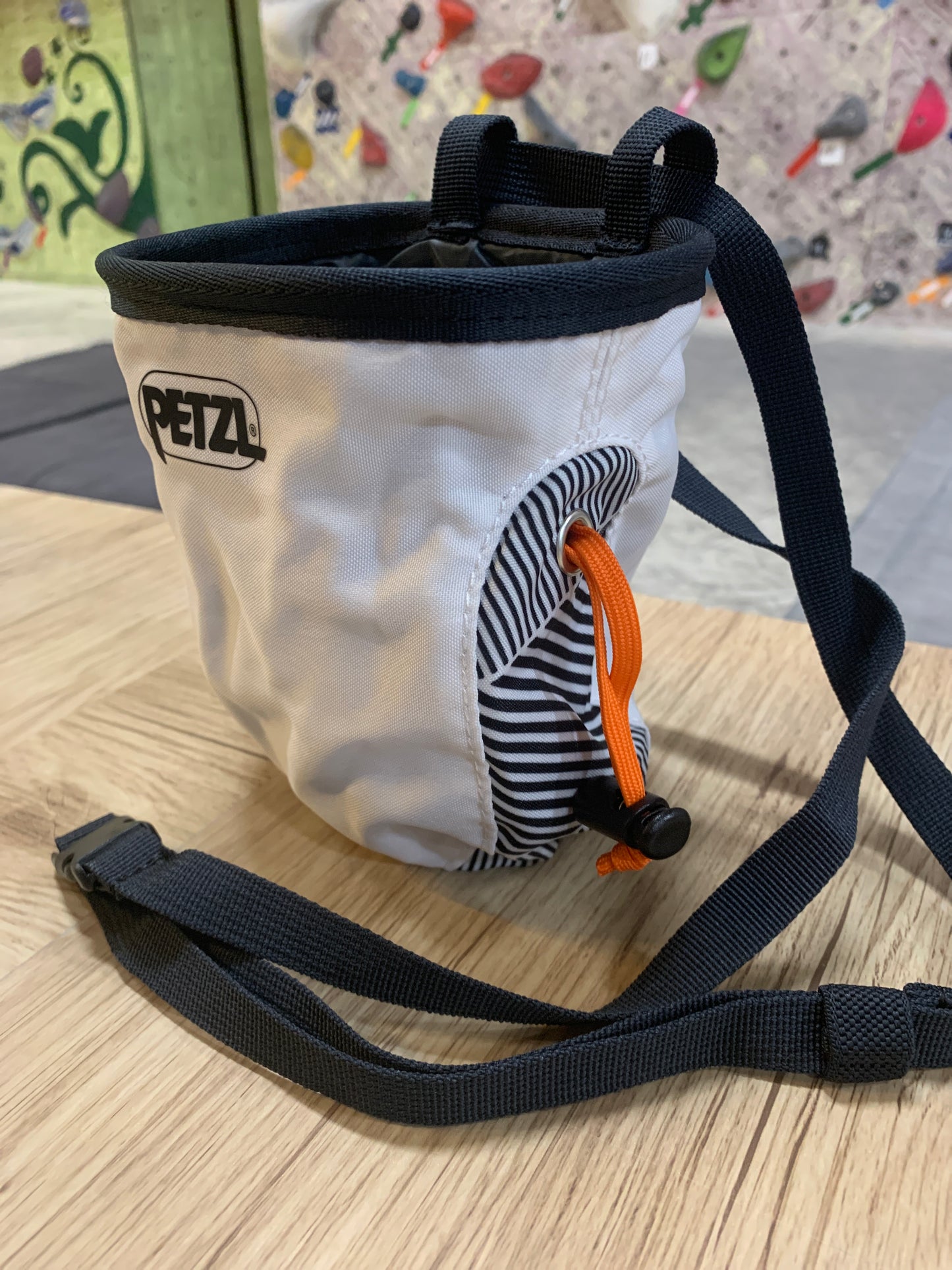 【Petzl】サカ (ホワイトダズル)