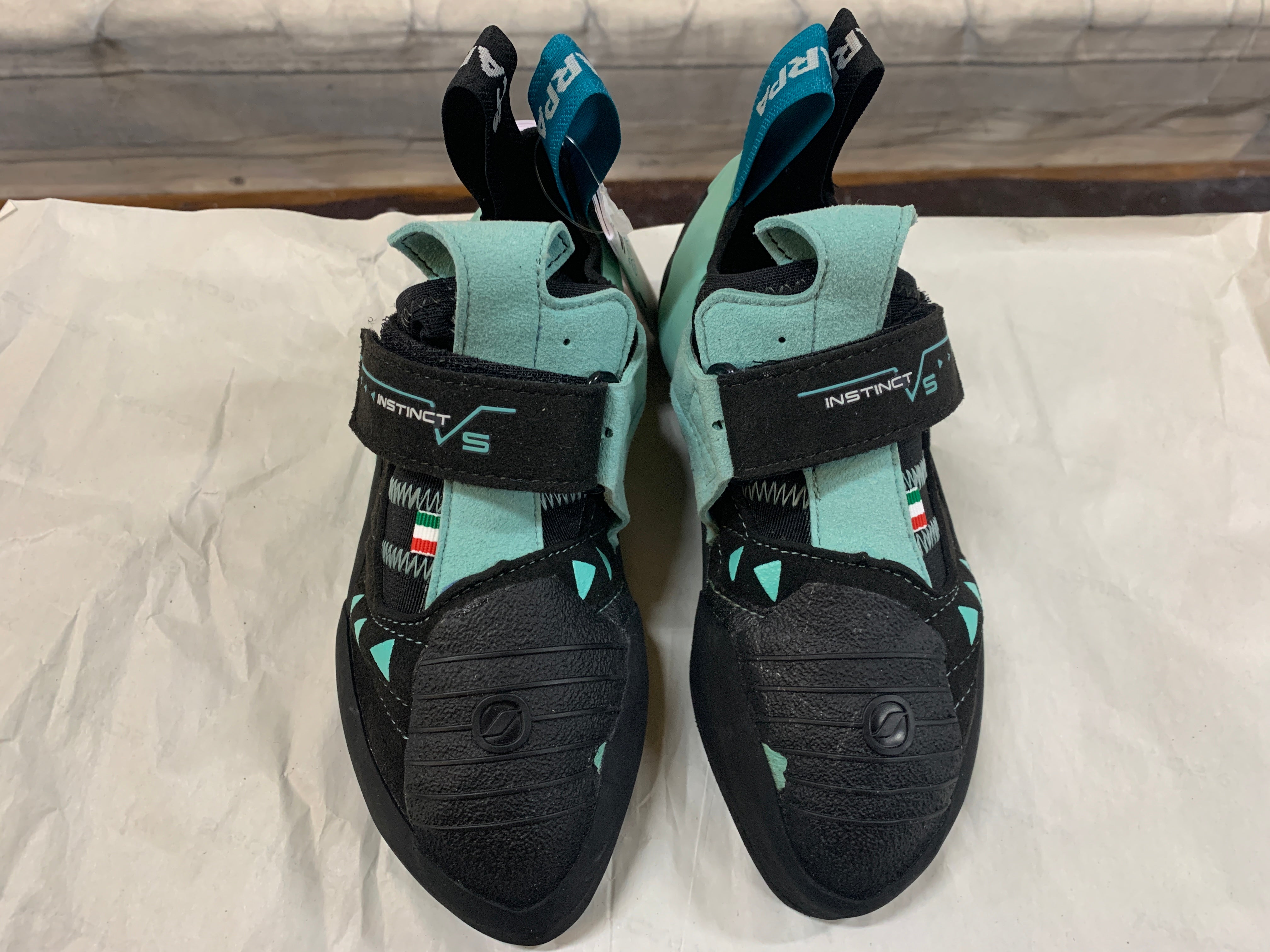 SCARPA】インスティンクトVS WMN – Mono Climbing Studio online store